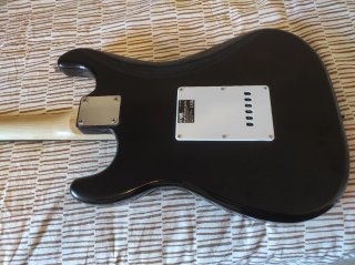 Guitarra Stratocaster Max Music
