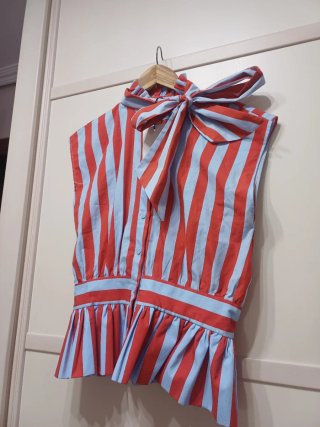 Camisa Zara Talla M Rayas Rojas y Azules