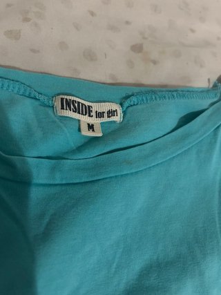 Camiseta azul turquesa