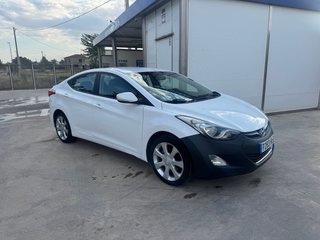Vendo Hyundai Elantra 2012