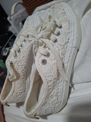 ZARA Zapatillas Encaje Blanco Talla 35