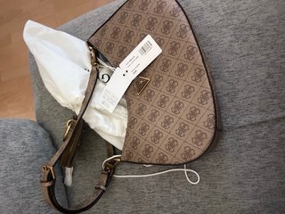 Bolso Guess Nuevo