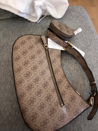 Bolso Guess Nuevo