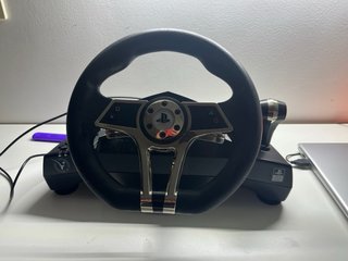 Volante PS4/PS5 con Pedali