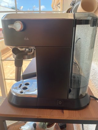 Cafetera De'Longhi Dedica