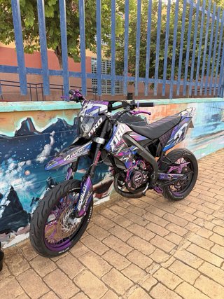 Derbi DRD Pro Supermotard Morado