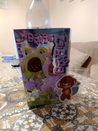 Bratz Bratzies Meygan Bebé Labubu