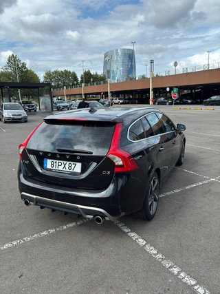 Volvo V60 D3 R-Design | Nacional | Excelente Estad