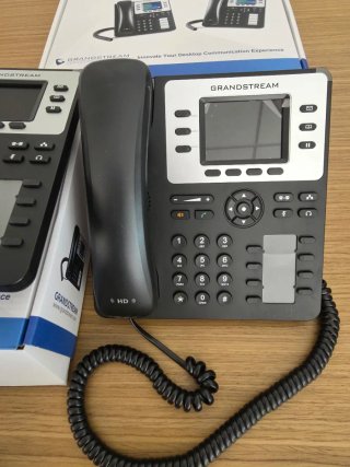 Teléfono VoIP Grandstream GXP2130 IMPECABLE