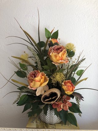 Centro de mesa floral artificial