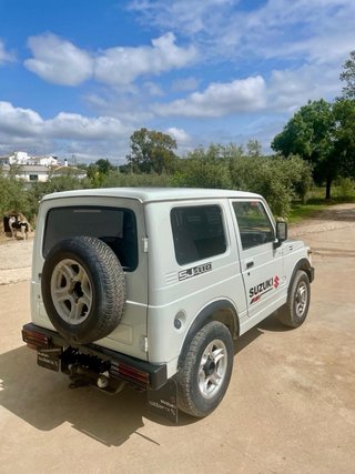 Suzuki SJ410 Samurai Blanco