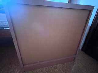 2 Cómoda de madera con 3 cajones