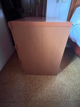 2 Cómoda de madera con 3 cajones