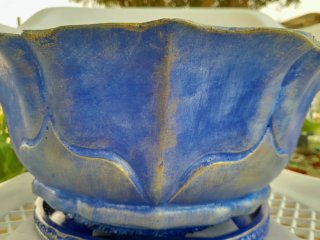 Vaso in cemento con piatto / blu con resina