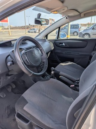 Citroën C4 1.6i 16V (110 CV)