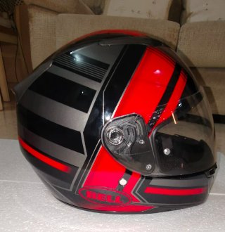 Casco Bell Moto Rojo/Negro + Accesorios