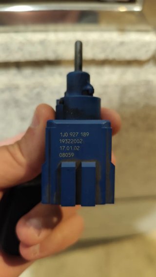Interruptor conmutador pedal 1J0927189