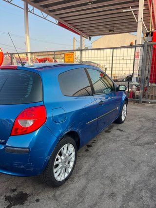 Renault Clio 2005