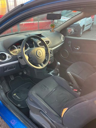 Renault Clio 2005