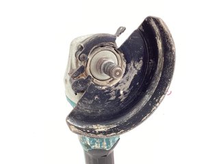 radial makita dga504