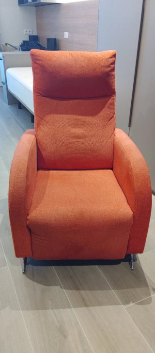 Sillón relax naranja tela