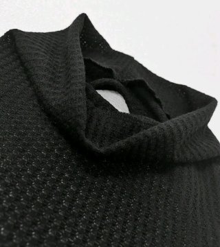 Top Shein cuello alto sin mangas