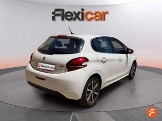 Peugeot 208 5P ALLURE 1.2L PureTech 81KW (110CV) S&S