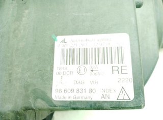 Citroen 22996206 9660983180 faro derecho c6 (td_)