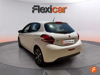 Peugeot 208 5P ALLURE 1.2L PureTech 81KW (110CV) S&S