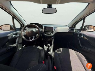 Peugeot 208 5P ALLURE 1.2L PureTech 81KW (110CV) S&S