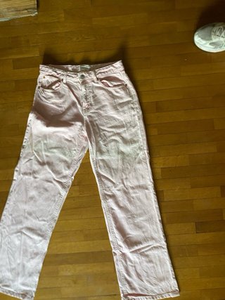 Pantalones vaqueros rosas anchos