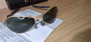 Gafas de sol Ray-Ban doradas