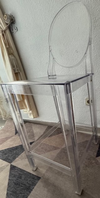Silla de plástico transparente Kartell
