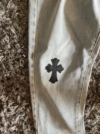 Jeans CHROME HEARTS azzurro con Croci in Pelle