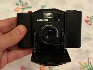 Cámara Minox CX100 con flash Cobra