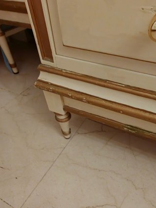 Cómoda vintage mármol rosa y oro