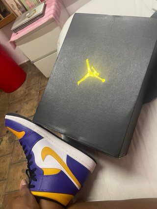 Air Jordan 1 Mid Nuevas Morado/Naranja