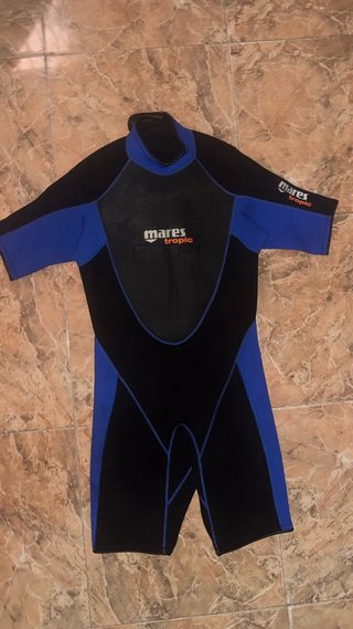 Trajes de neoprenos diferentes marcas