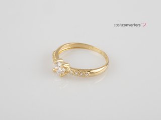 anillo oro 18k con piedra con circonita