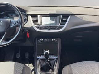 Opel Grandland X 1.2 Turbo Selective
