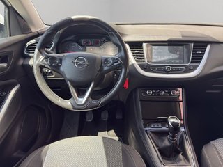 Opel Grandland X 1.2 Turbo Selective