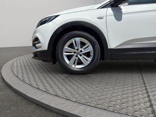 Opel Grandland X 1.2 Turbo Selective