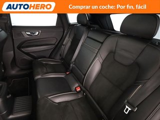 Volvo XC60 2.0 T8 Plug-in Hybrid R-Design AWD