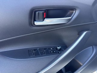 Toyota Corolla 1.8 125H ACTIVE TECH E-CVT