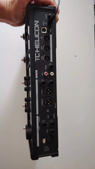 TC-Helicon VoiceLive 2