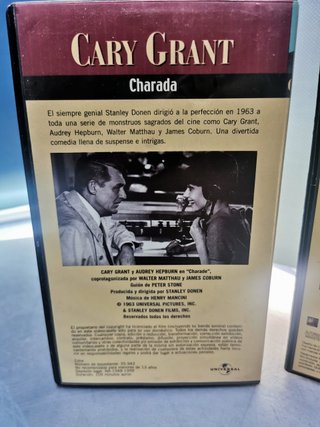 2 nastri VHS LA NOVIA ERA EL, CHARADA, Cary Grant