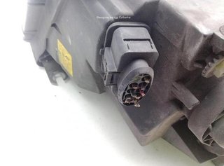 Seat 22380562 faro derecho 7m7941016m alhambra 7v8