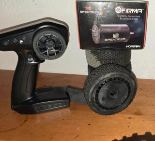 Arrma Typhon TLR tuned
