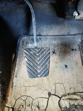 PEDAL EMBRAGUE Kia Carens (RP)(2013->)