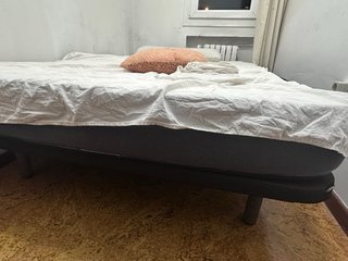 Colchón 135 cm + somier (estructura)